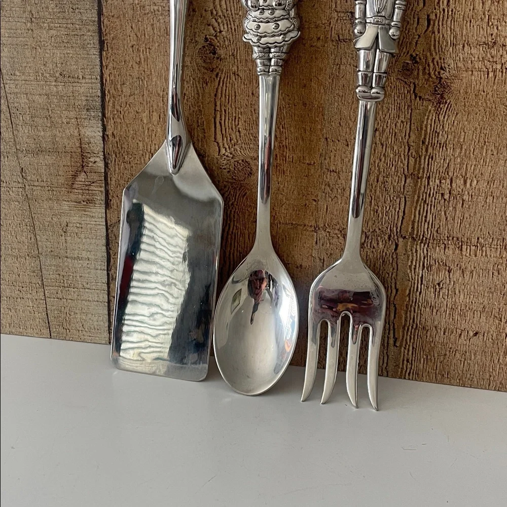 International Silver Co. Christmas Holiday 3 Piece Serving Utensil Set